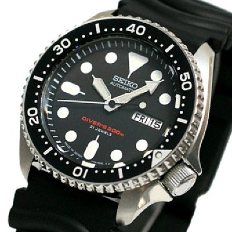 seiko scuba diver's 200m auto start depth sensor
