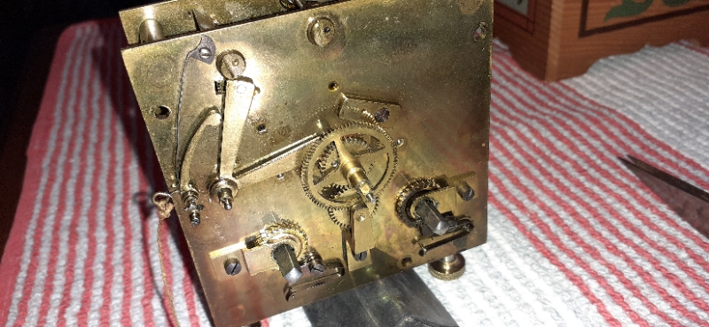 Meccanismo orologio a sale pendolo con suoneria