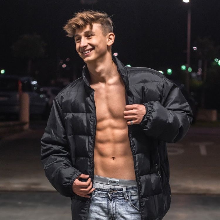 570EF76D-BB8A-442E-A010-123113FCF933