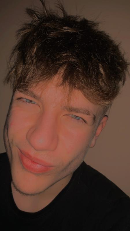 222371F9-CED5-4F8C-A26B-C36F48C9C4C5